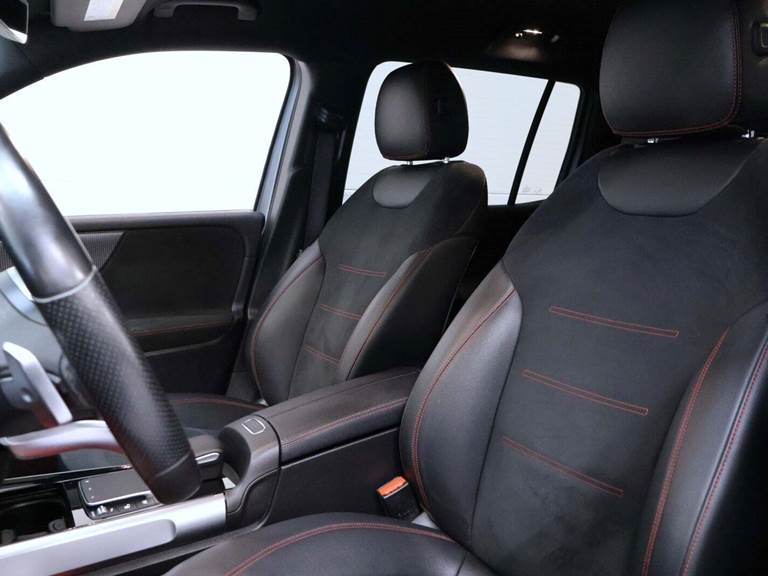 Mercedes EQB250 AMG Line 7prs