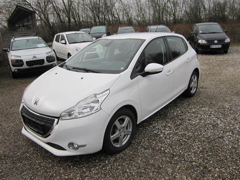 Peugeot 208 1,2 VTi Active 82HK 5d
