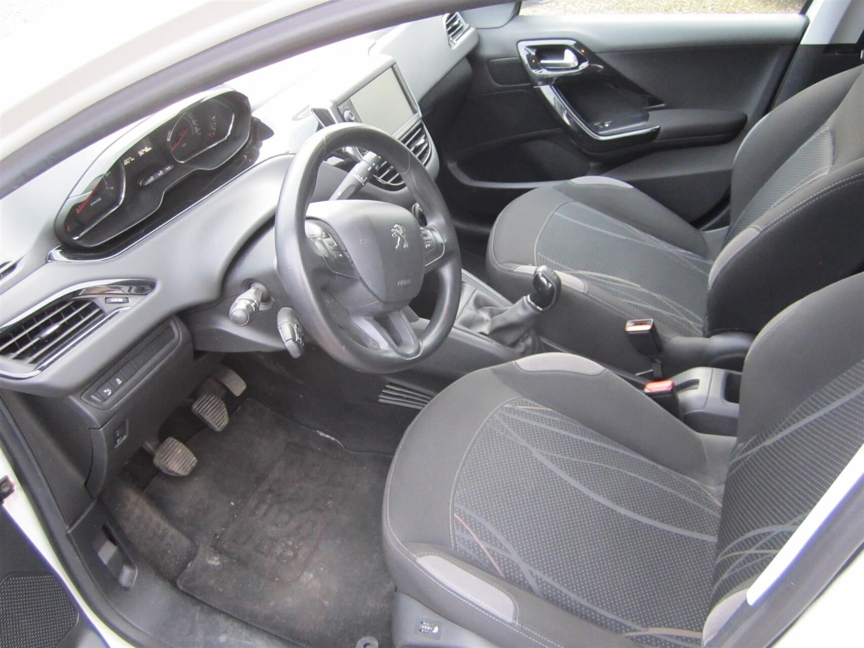 Peugeot 208 1,2 VTi Active 82HK 5d