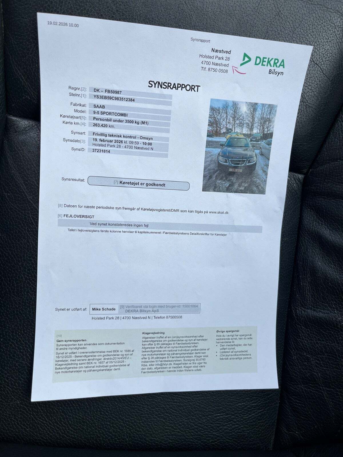 Sort Saab 9-5 fra 2008