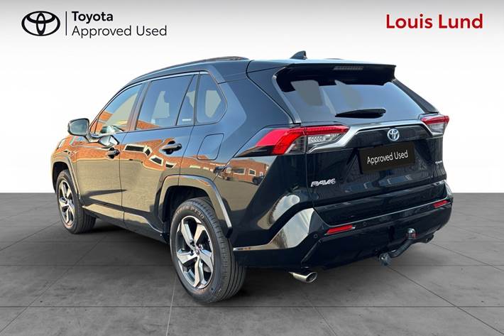 Sort Toyota RAV4 Plug-in fra 2025