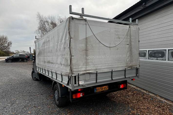 undefined Opel Movano fra 2015