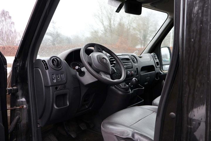 undefined Opel Movano fra 2015