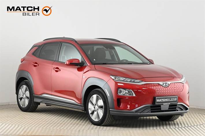 Rød Hyundai Kona fra 2021 set udefra