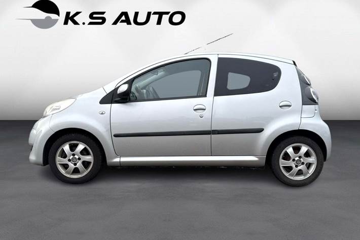 Sølv Citroën C1 fra 2011