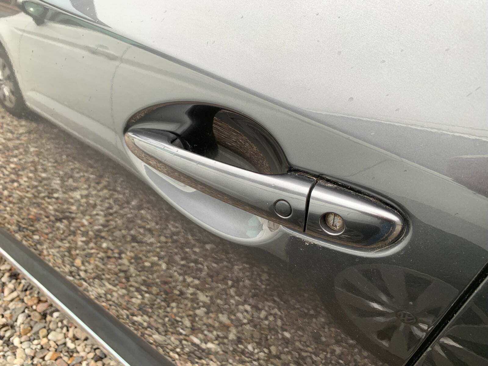 Grå Mazda CX-3 fra 2018