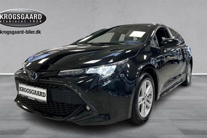 Sort Toyota Corolla fra 2020 set udefra