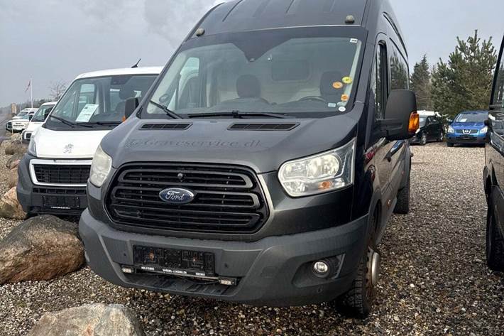 Grå Ford Transit 470 L4 Van fra 2017