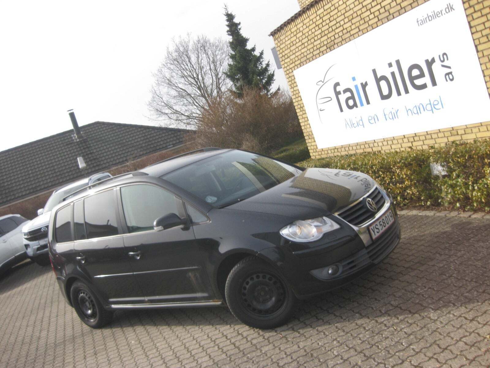 Sort VW Touran fra 2007