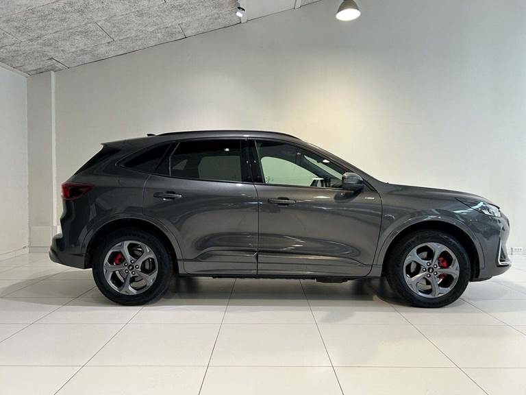 Ford Kuga 2,5 PHEV ST-Line X CVT