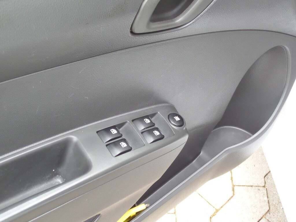Hvid Chevrolet Spark fra 2011