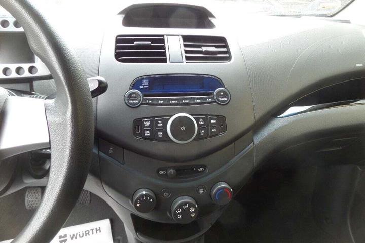 Hvid Chevrolet Spark fra 2011