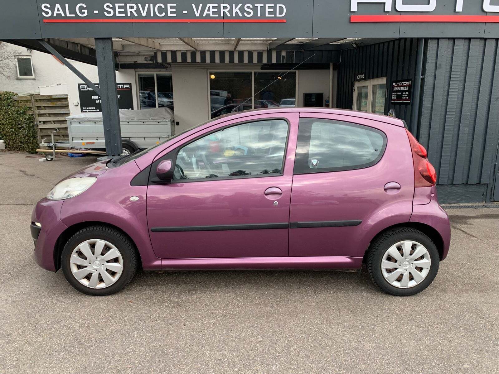 Lilla Peugeot 107 fra 2013