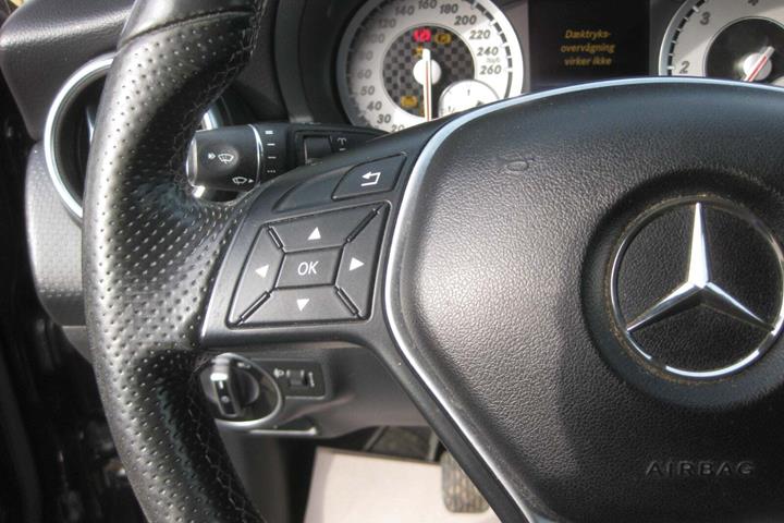 Sort Mercedes A200 fra 2014