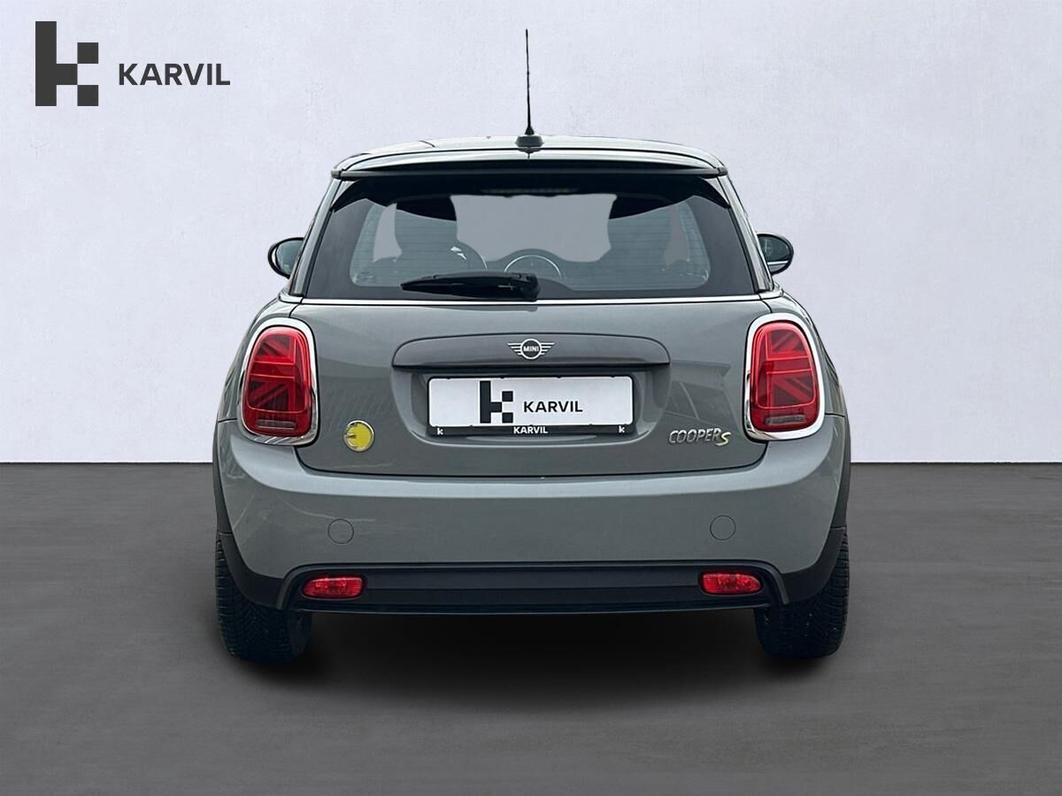 Mini Cooper SE Essential
