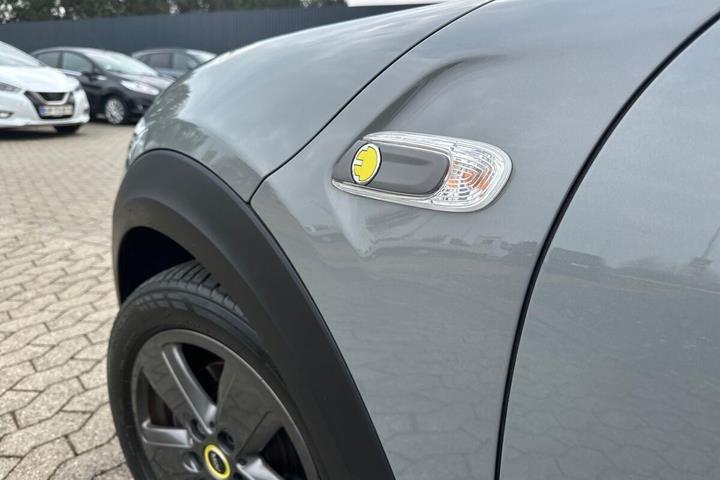 Grå Mini Cooper SE fra 2020