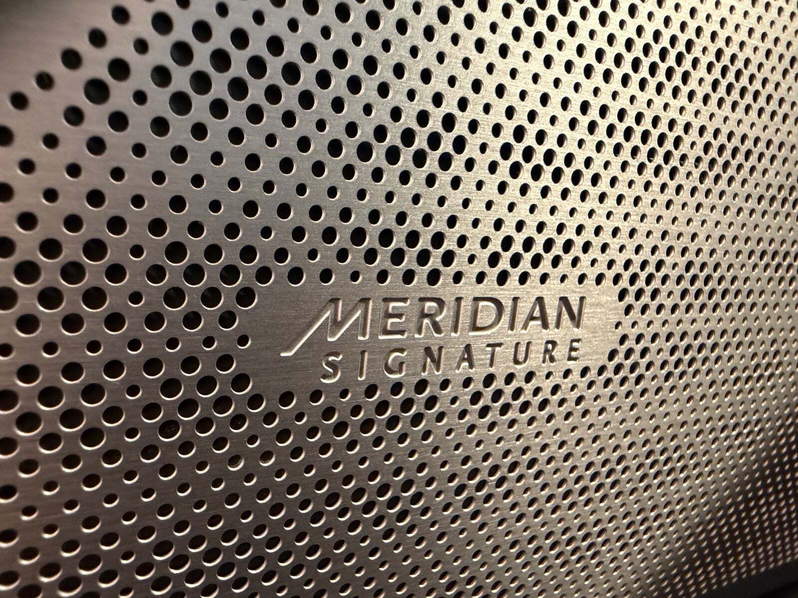 Grå Land Rover Range Rover Velar fra 2018