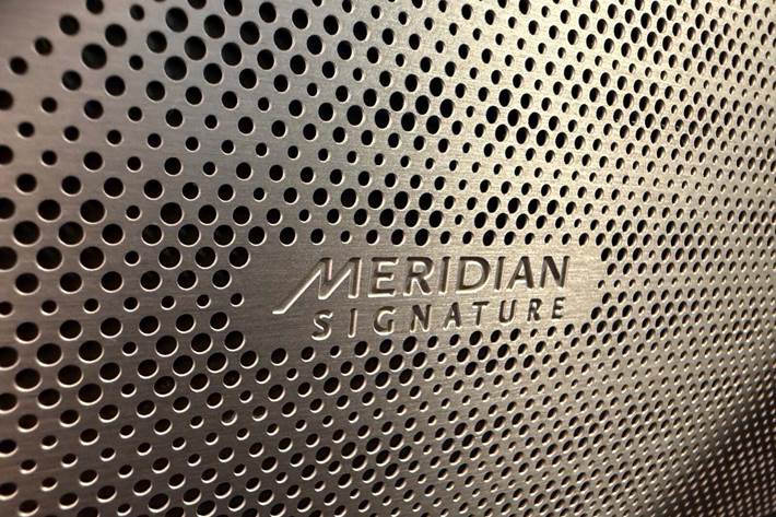 Grå Land Rover Range Rover Velar fra 2018