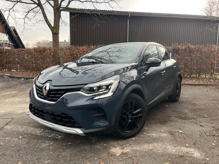 Renault Captur 1,6 E-Tech Zen