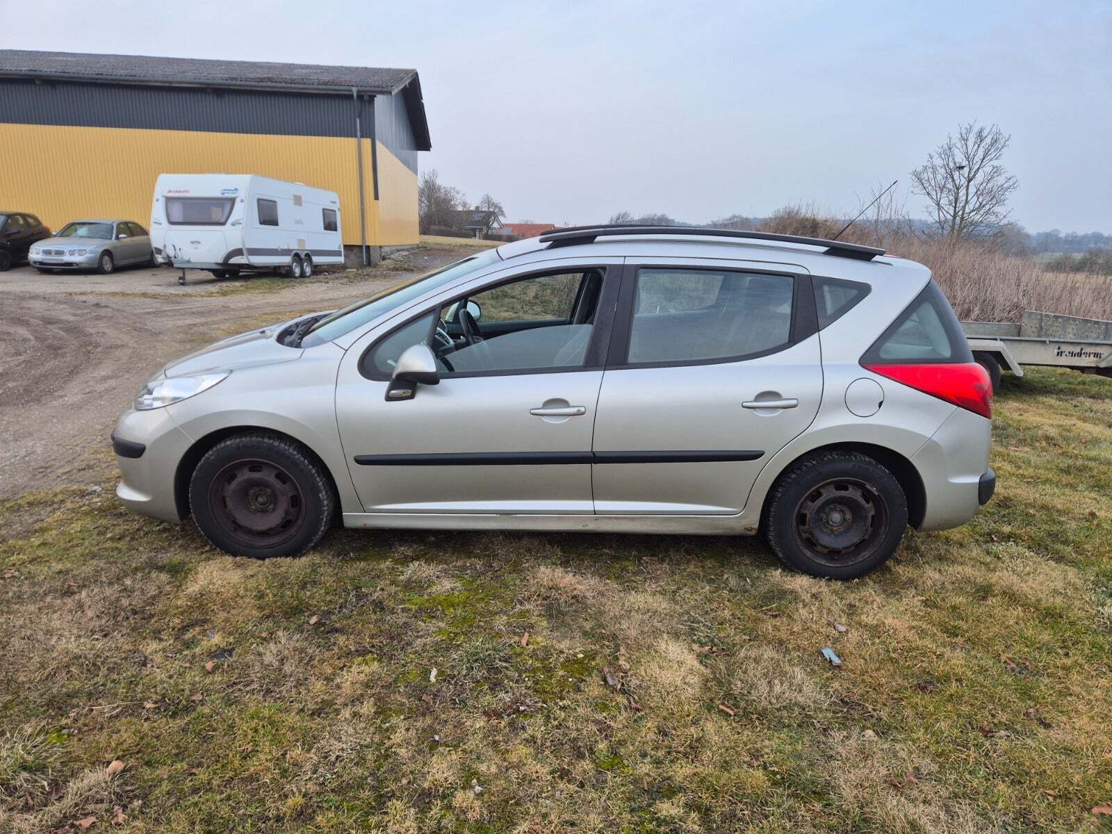 Peugeot 207 1,6 HDi 90