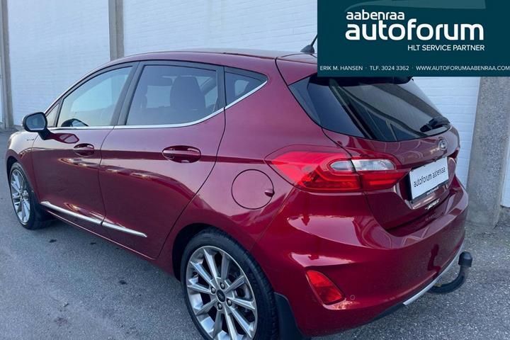 Rød Ford Fiesta fra 2019