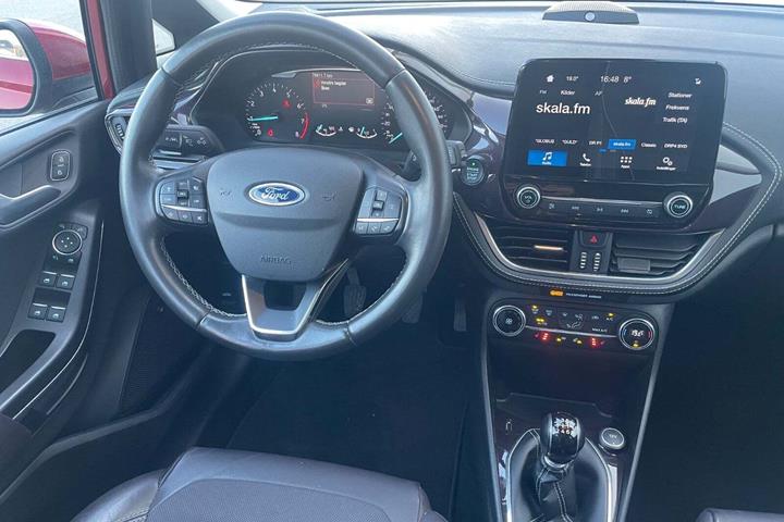 Rød Ford Fiesta fra 2019