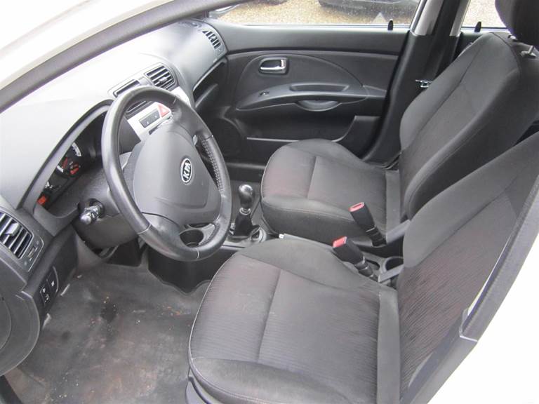 Kia Picanto 1,1 Exclusive 65HK 5d