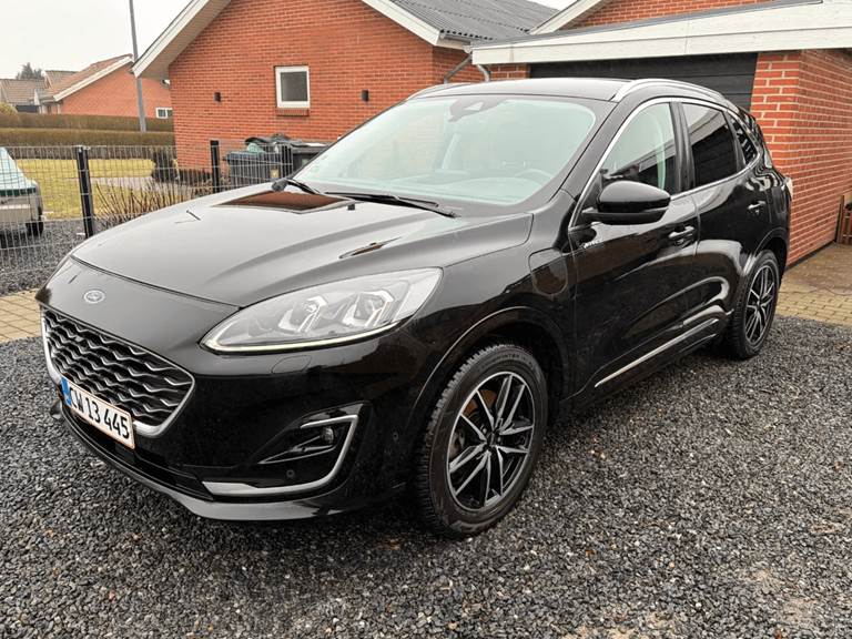 Ford Kuga 2,5 PHEV Vignale CVT