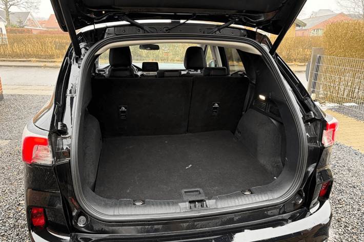 Sort Ford Kuga fra 2021