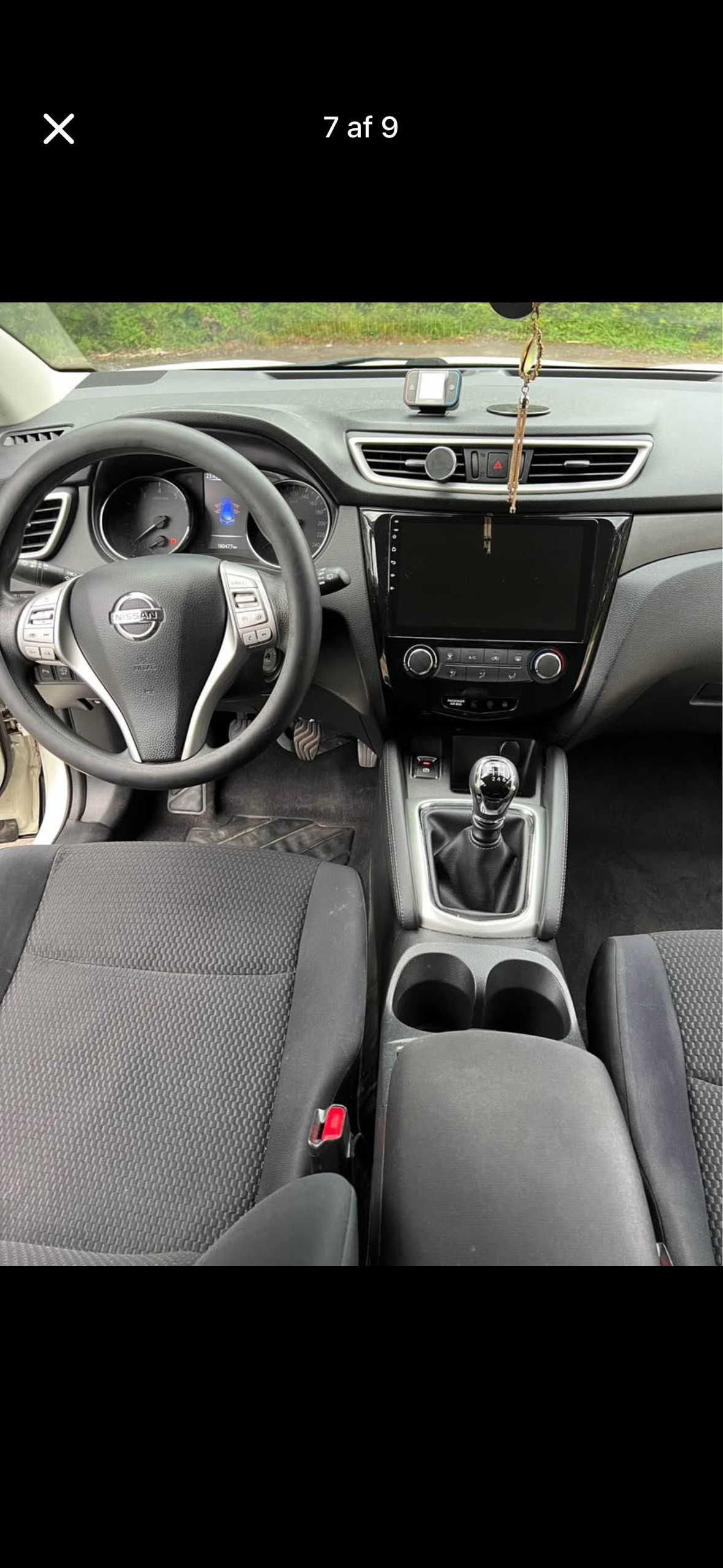 Hvid Nissan Qashqai fra 2014