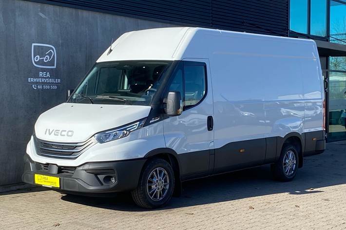 Hvid Iveco Daily fra 2026