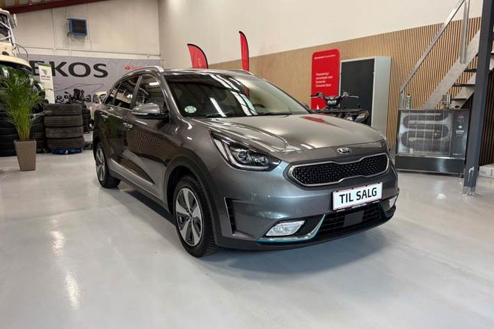Grå Kia Niro fra 2018 set udefra
