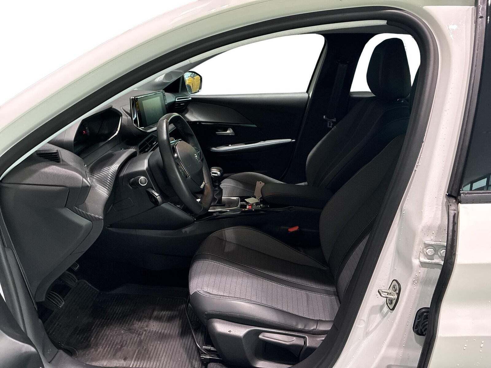 Peugeot 208 1,2 PureTech 100 Allure Grand