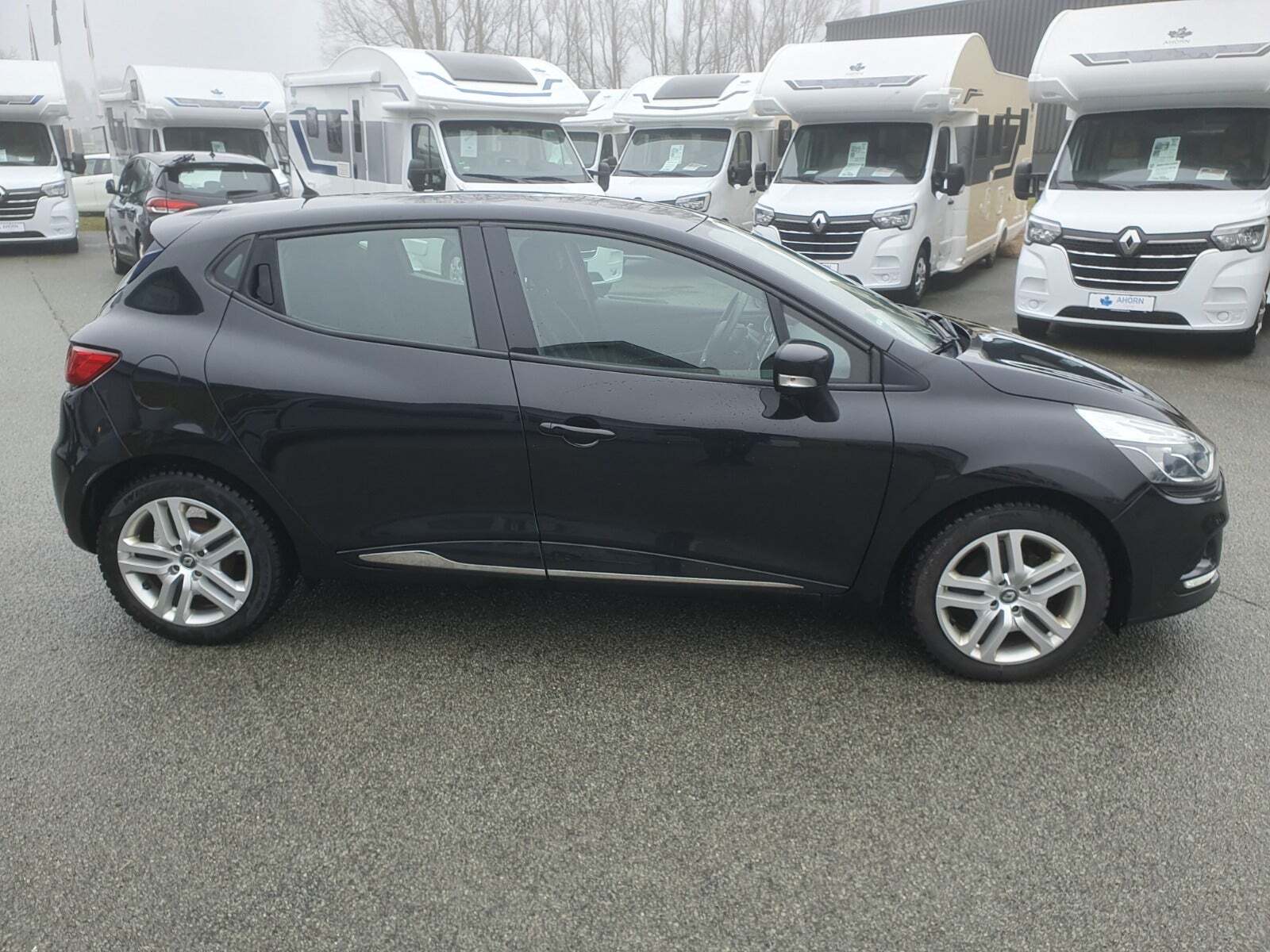 Sort Renault Clio IV fra 2017