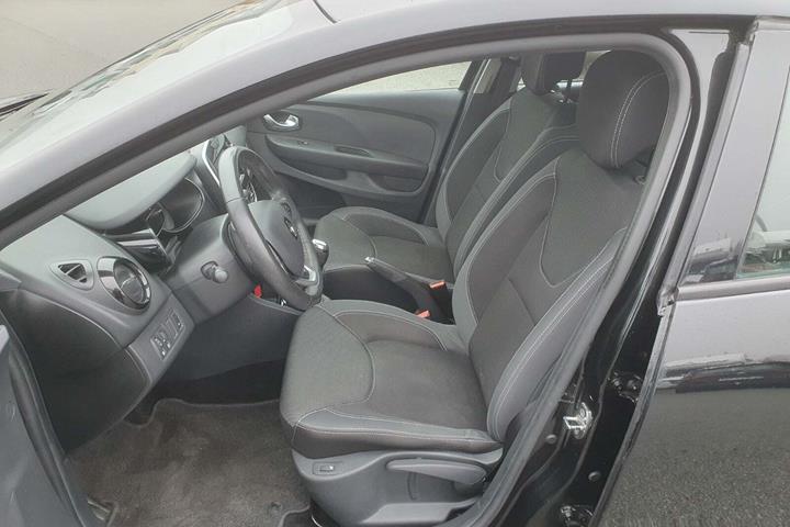 Sort Renault Clio IV fra 2017