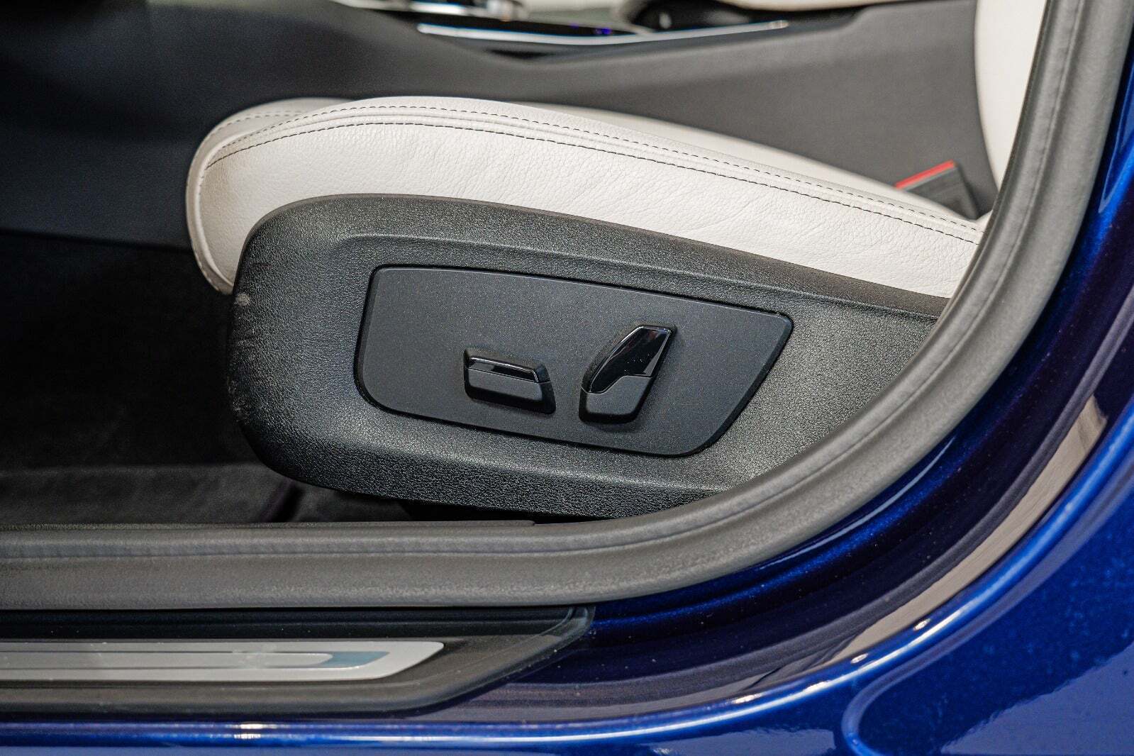 BMW 520i 2,0 Touring Connected aut.