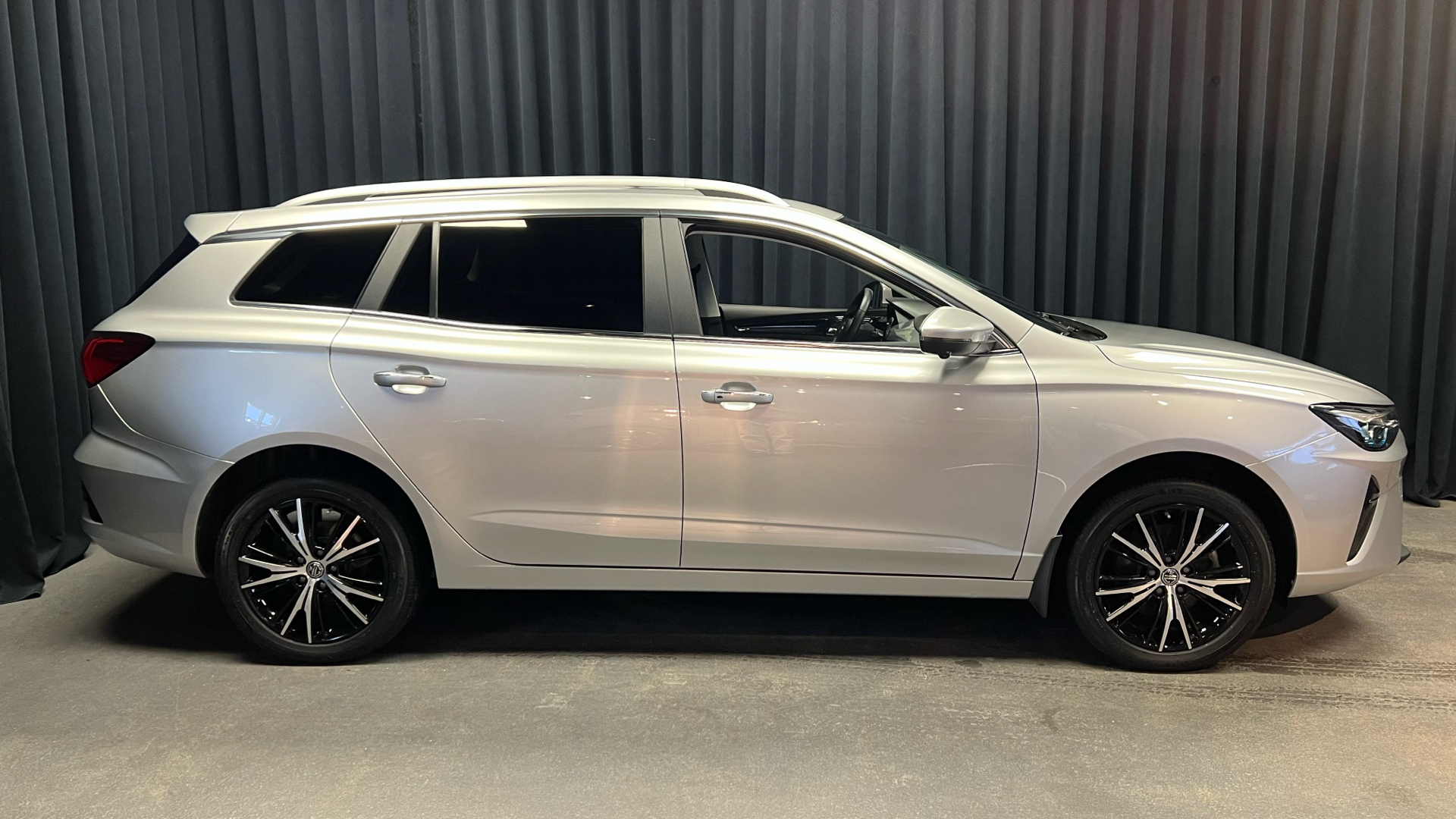 MG MG5 Electric EL Luxury 156HK Stc Aut.