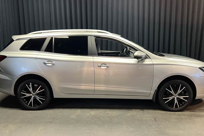 Sølv MG MG5 Electric fra 2022