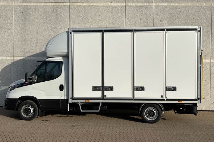 Hvid Iveco Daily fra 2026