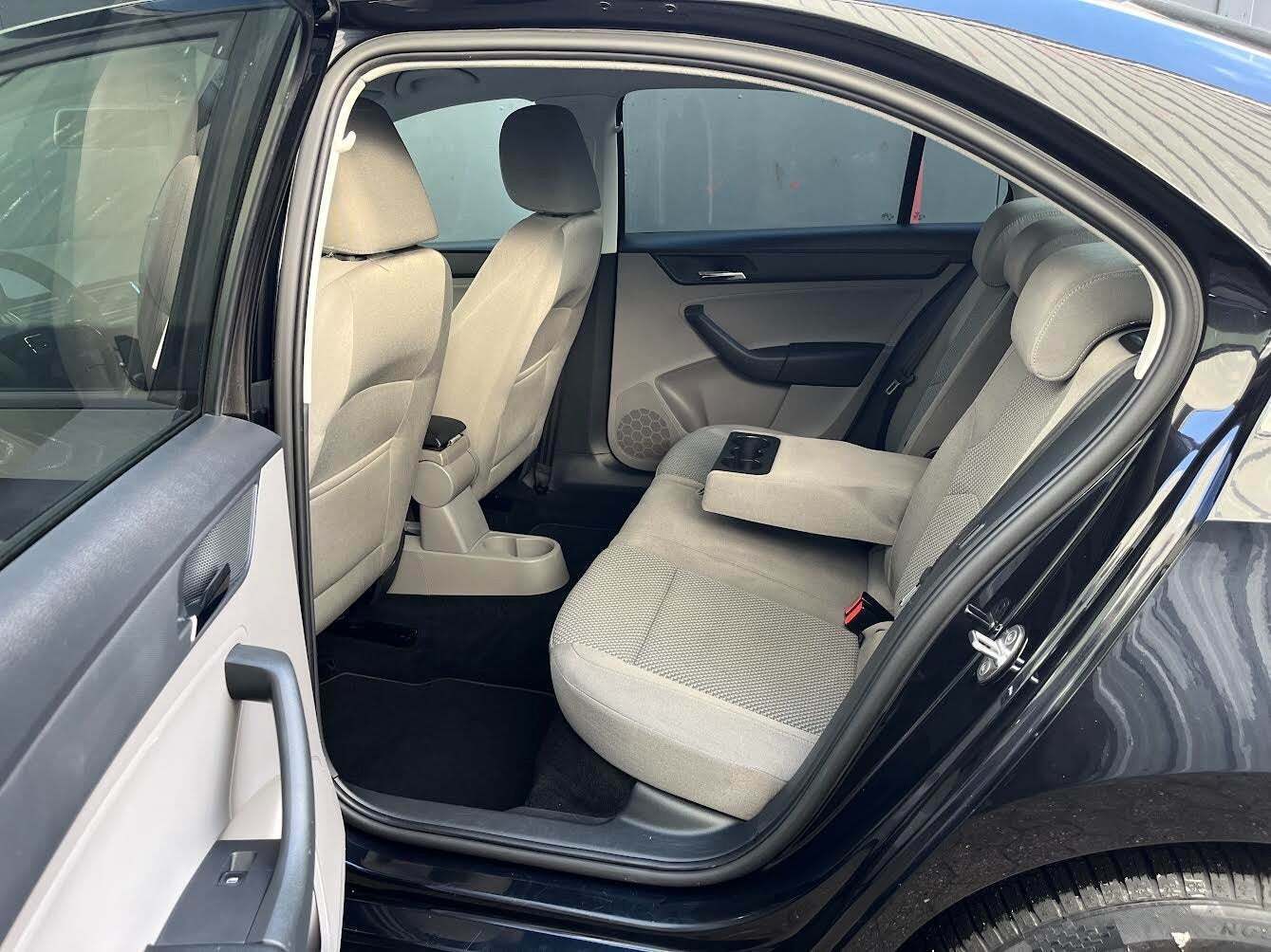 Sort Seat Toledo fra 2015