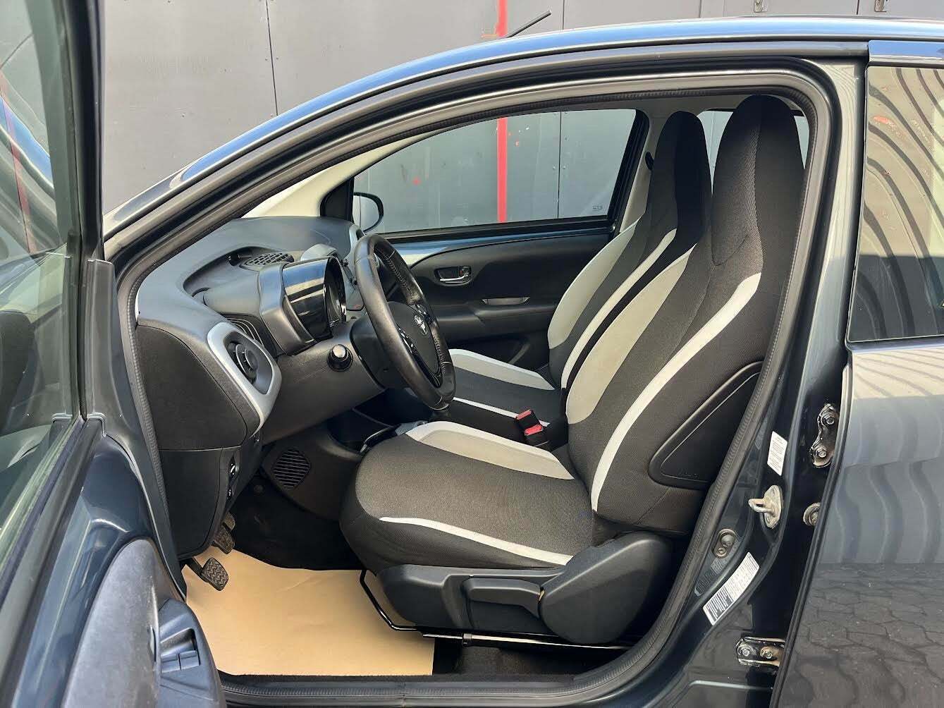 Toyota Aygo 1,0 VVT-i x-play