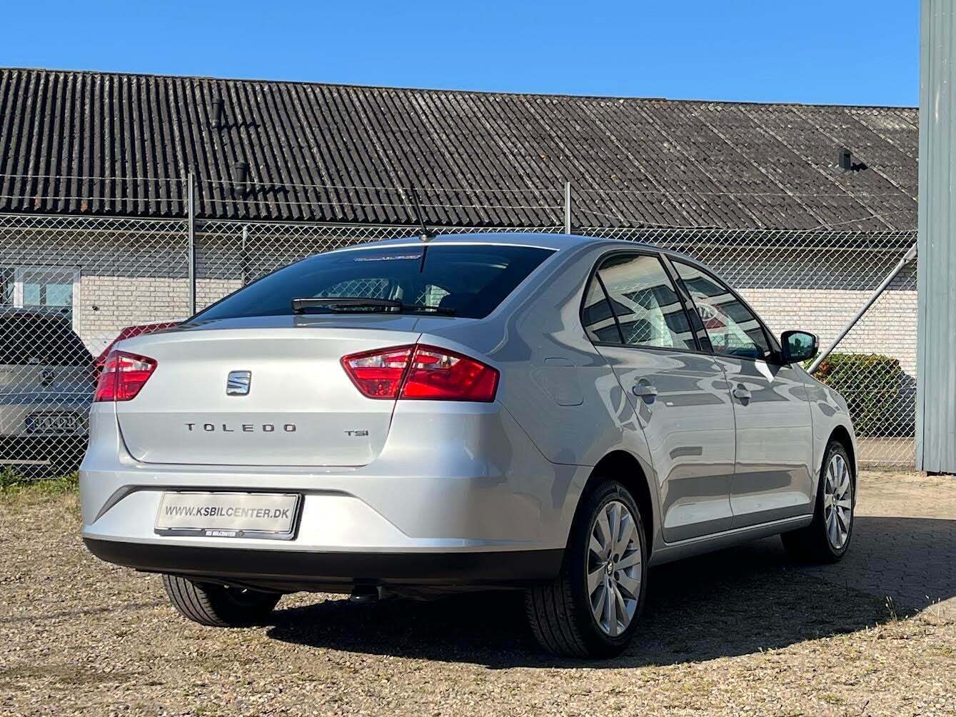 Sølv Seat Toledo fra 2016