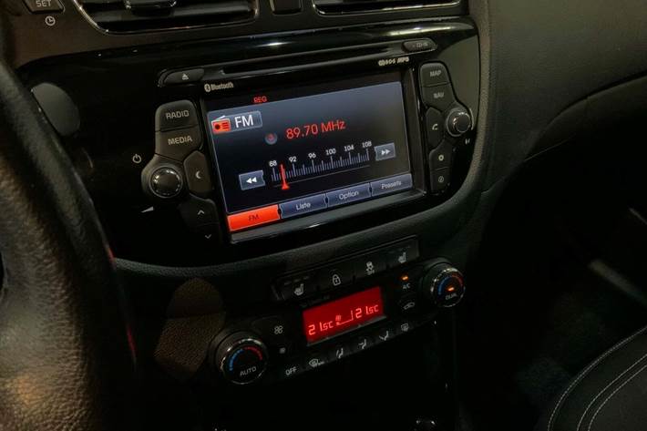 Grå Kia Ceed fra 2015