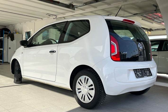Hvid VW UP! fra 2015