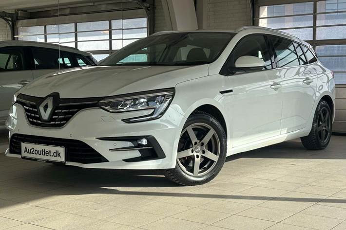 Hvid Renault Megane IV fra 2020 set udefra