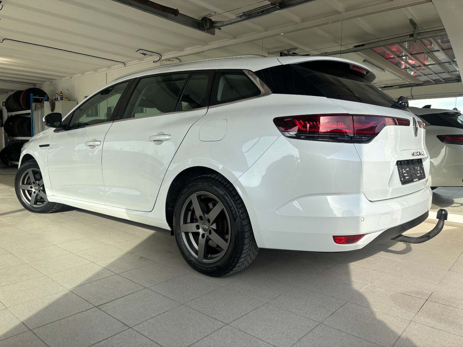 Renault Megane IV 1,6 E-Tech Zen Sport Tourer