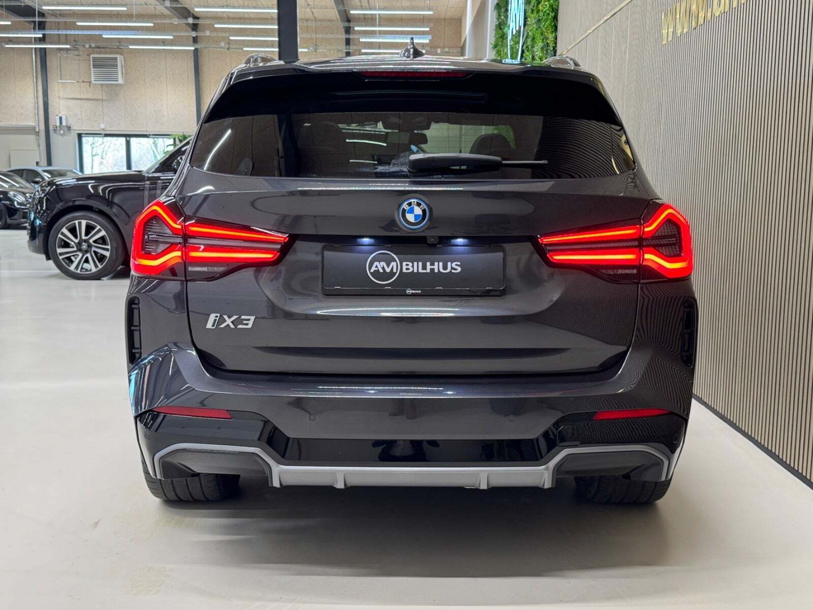 BMW iX3 Charged Plus M-Sport