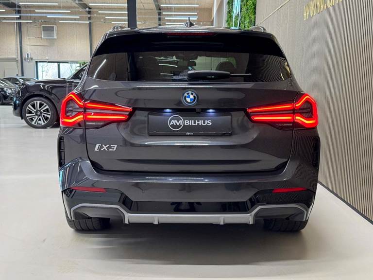 BMW iX3 Charged Plus M-Sport