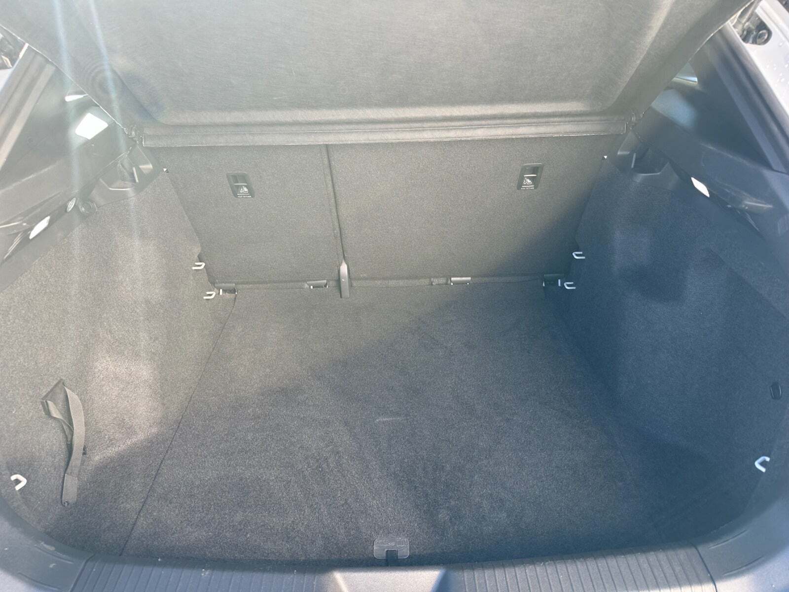 Hvid VW ID.4 fra 2023