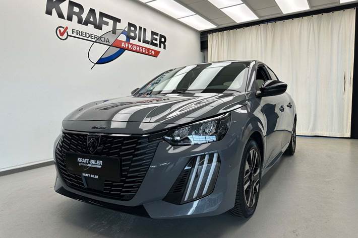 Grå Peugeot 208 fra 2024